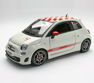 【25%OFF】1/18 Scale FIAT 500 ABARTH (2008) / White with Checker Roof