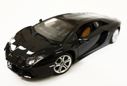 1/18 ランボルギーニアヴェンタドール LAMBORGHINI AVENTADOR LP700-4 ブラック